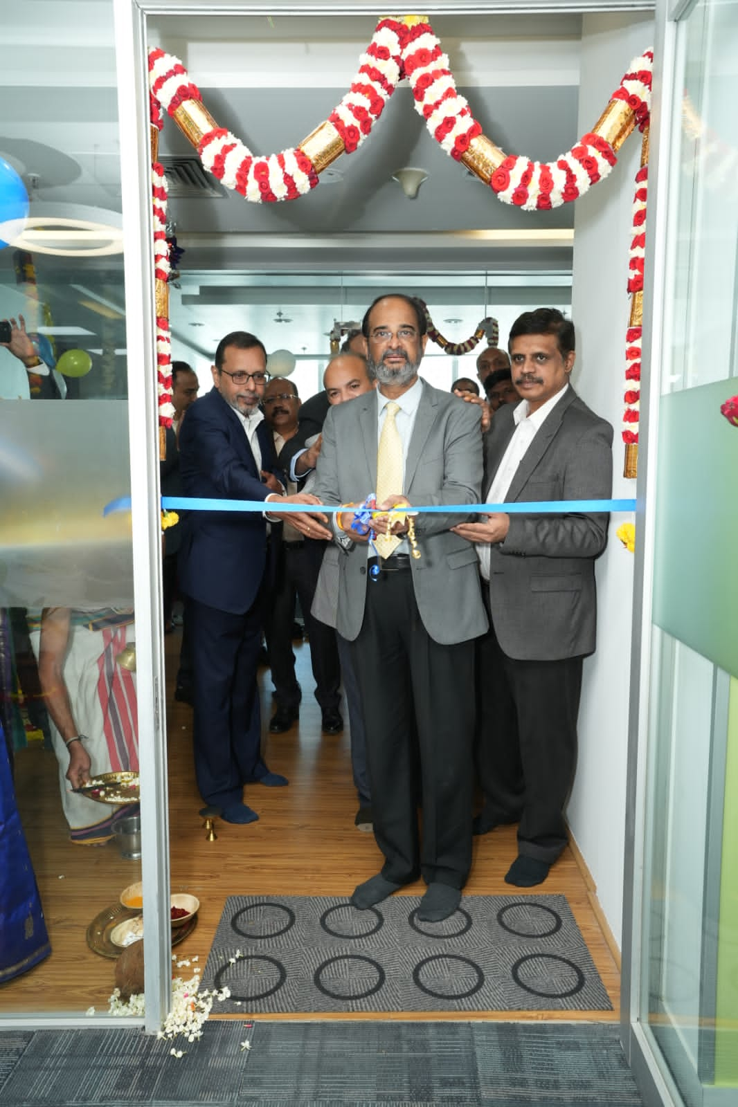 bahwan-cybertek-sets-up-new-office-space-in-bangalore-for-500-employees