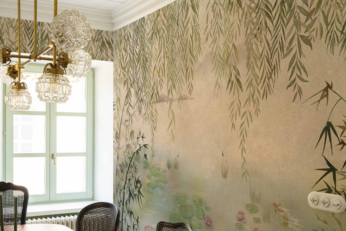 Harlequin Nirmala Nirmala Gilver/Oyster Wallpaper | DecoratorsBest